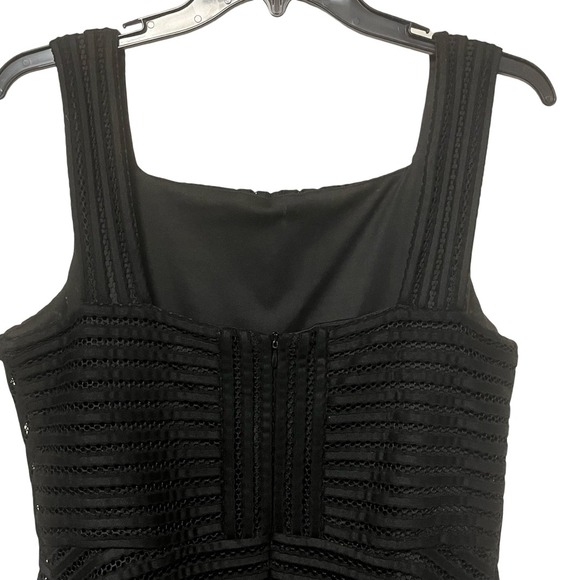 Gracia Black Textured Fit and Flare Knee Length Sleeveless Dress Women's Large - Picture 8 of 10